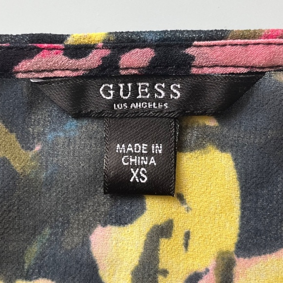 Guess Quinn Floral Ruffle Top - Picture 5 of 8